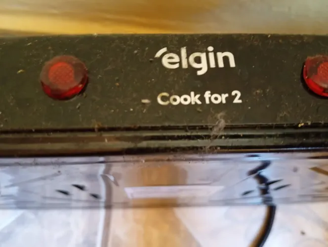 Forno elétrico 2 bocas semi-novo pouco tempo de uso