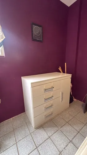 Comoda para quarto 