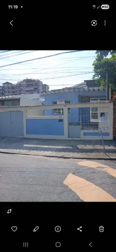 Excelente casa em frente a praça do Bairro Araújo - Irajá