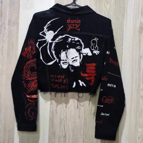 Jaqueta Customizada KPOP Stray Kids (SKZ) | Pintada à mão | Tamanho M
