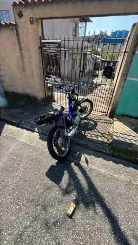Mobilete Shineray 50cc gasolina azul