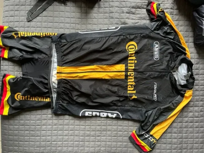 Conjunto Ciclismo Márcio May Continental & ABUS - Tam M (Original)