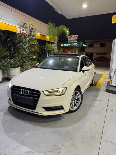 Audi A3 Sed.1.8/1.8 Ambit.16v TB FSI S-tronic 2015
