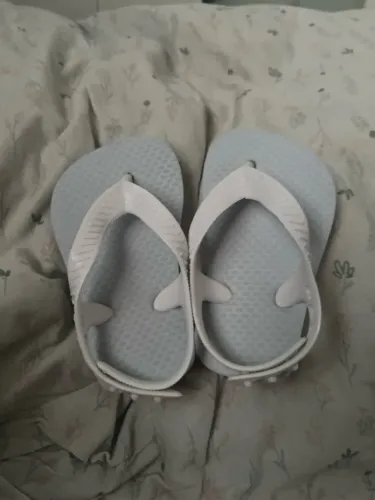 Chinelo número 20