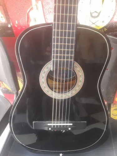VIOLÃO AUSTIN CLASSIC GUITAR CORDAS DE NAILON NOVAS ACEITO CARTÃO E PIX