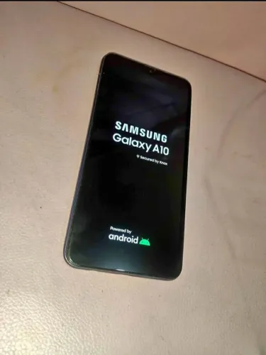 Celular Samsung Galaxy A10 Azul 32GB Conservado!