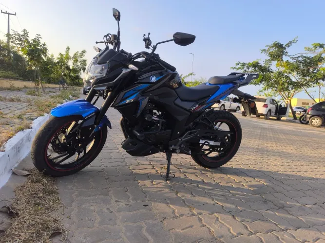 Moto novinha 