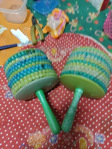 Par de afoche colorida