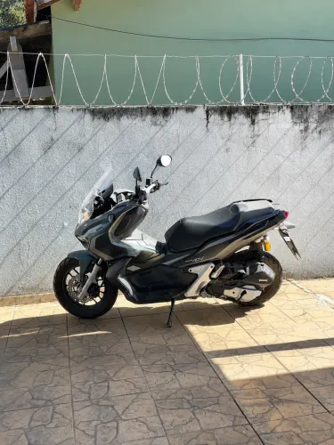 Honda ADV 150 2024 Verde | Única Dona | 12.000 km | Revisões na Honda