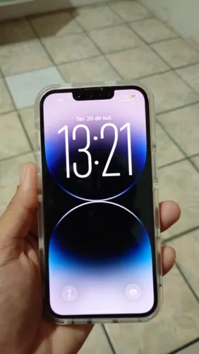 iPhone 14 bem conservado