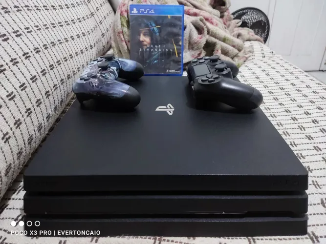 PS4 PRO 1 TB