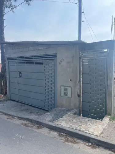 Casa com três cômodos e garagem coberta, Chácaras Monte Serrat - Itapevi - SP