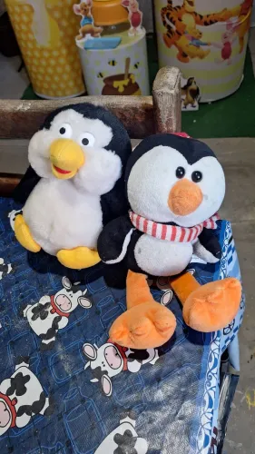 Pelucia pinguim