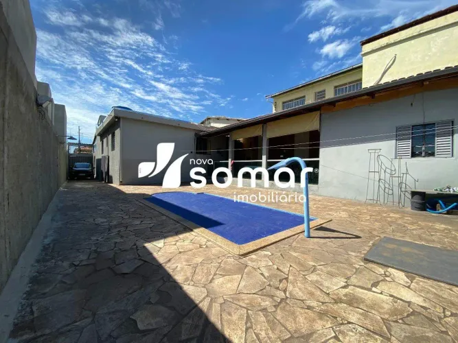 Casa à venda, 4 quartos, 1 suíte, 3 vagas, Bom Pastor - Divinopolis/MG