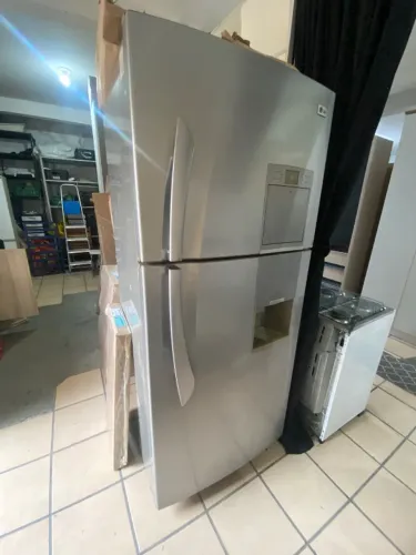 Geladeria LG para concerto  ou tirar peças 