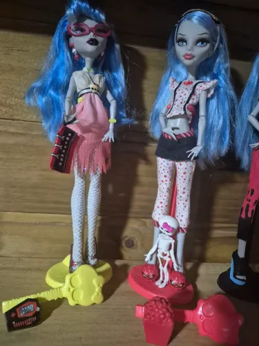 Ghoulia dead tired e Ghoulia DOT monster high