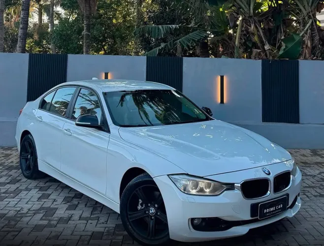 BMW 320I A Modern/sport TB 2.0/a.flex 16V 4P 2014