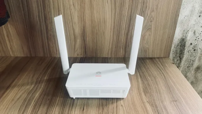 Roteador Huawei OptiXstar Fibra Óptica - Wi-Fi Dual Band (Estado de Novo)