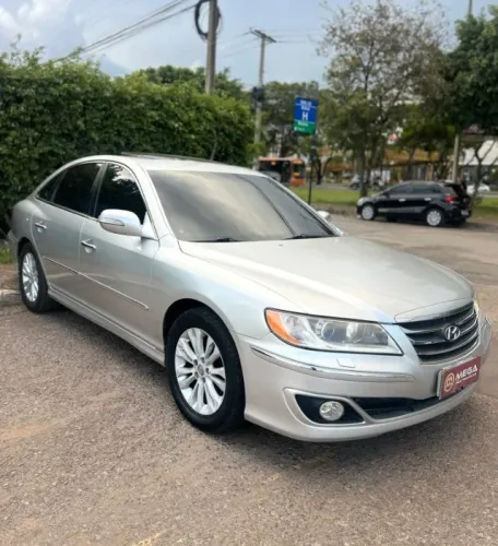 Hyundai Azera GLS 3.3 V6 24V 4P Aut. 2011