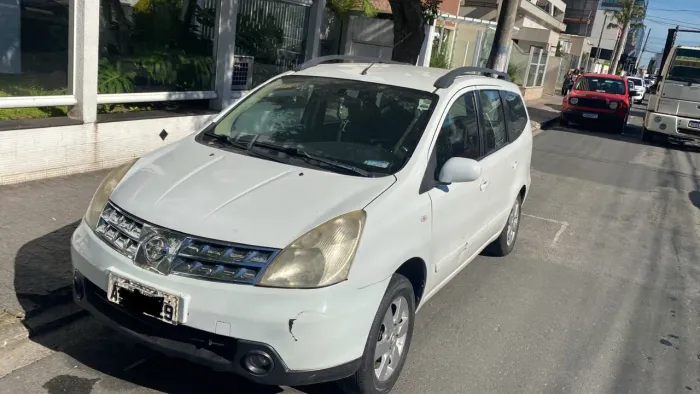 Nissan Livina Grand SL 1.8 16V Flex Fuel Aut. 2010