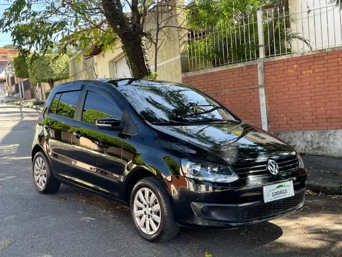 Volkswagen Fox 1.0 MI Total Flex 8V 5P 2013