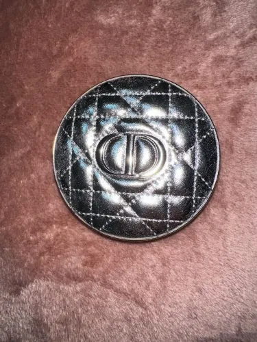 Iluminador Dior cor 7 cooper sequin