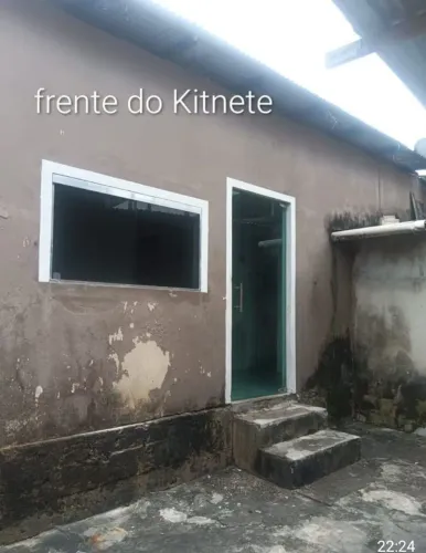 Alugo kitnet 
