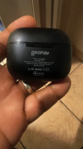 Fone bluetooth geonav preto só funciona lado direito 