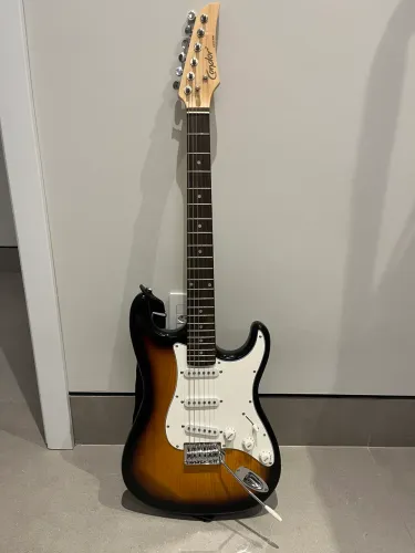 Guitarra elétrica condor