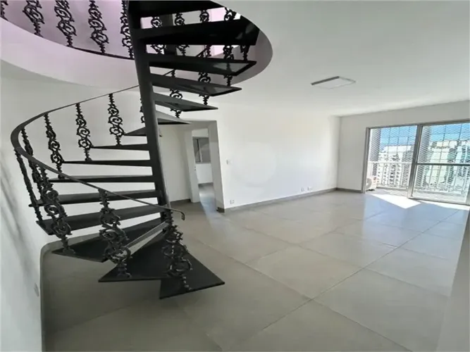 Cobertura Duplex em Pinheiros | 76m² | 2 Dormitórios | 1 Vaga | Ao Lado da Oscar Freire