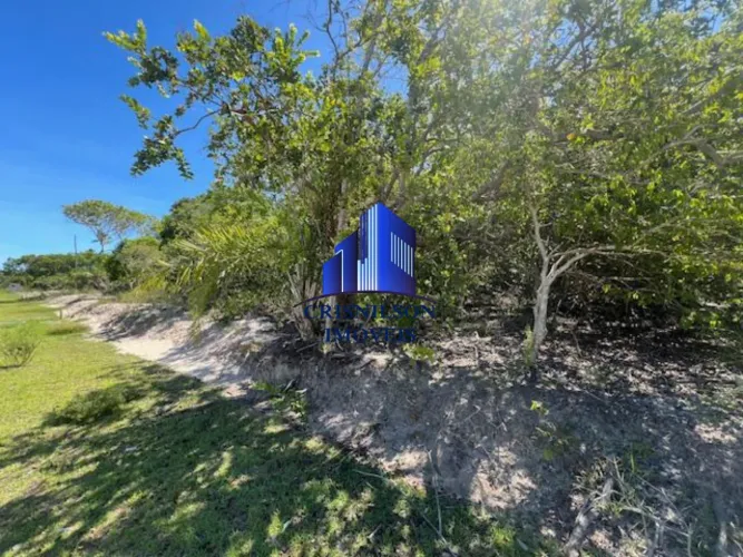 TERRENO À VENDA CONDOMÍNIO PRAIA DO CASTELO EM PRAIA DO FORTE R$ 1.400.000,00, LOCADO PRÓX