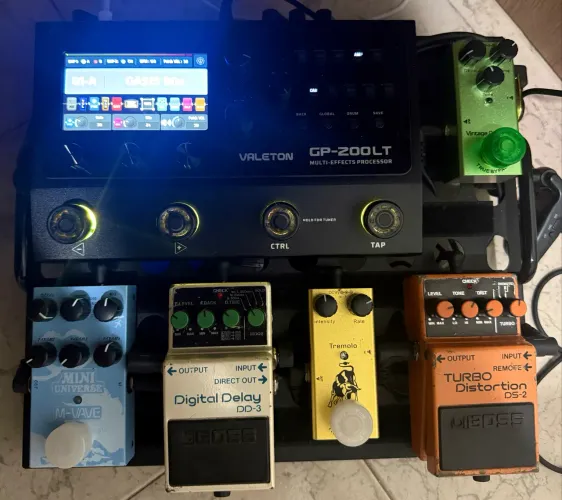 Vendo Pedalboard completo