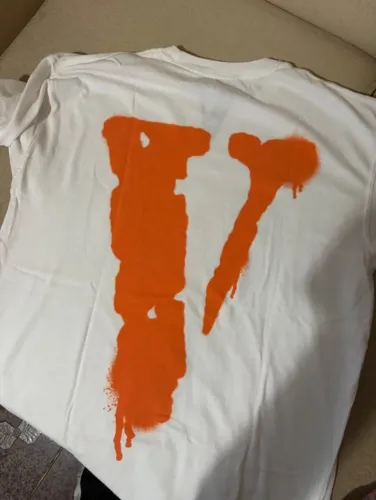 Camiseta Vlone Juice WRLD - Tamanho M - Usada