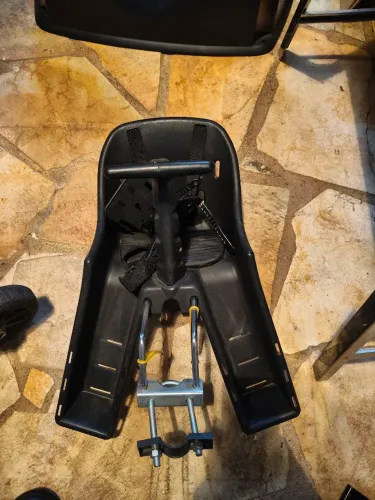 Cadeirinha infantil para bicicleta