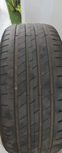 3 Pneu 235/50/19 continental semi novo ..menos de 15 mil km rodados