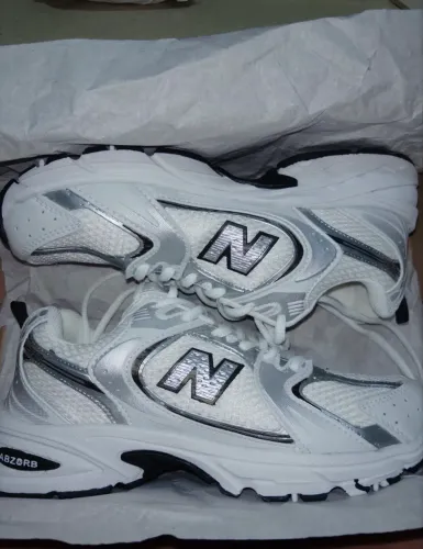 TÊNIS PREMIUM NEW BALANCE 530