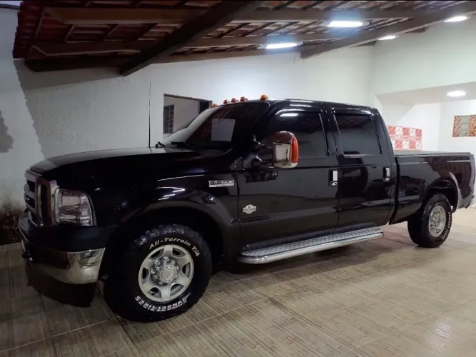 Ford F-250 XLT 4.2 180cv CD TB Diesel 2005