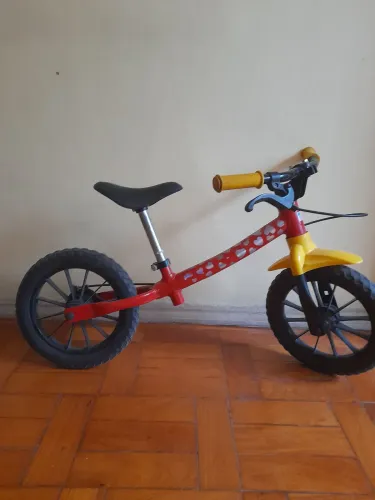 Vendo Bicicleta de Equilíbrio