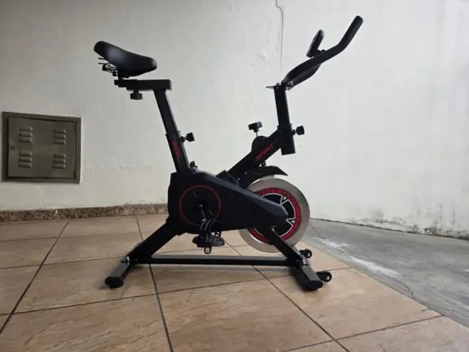 Bicicleta Spinning Ergometrica