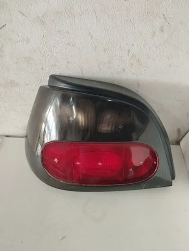 Lanterna Megane Hatch 1996 esquerdo 