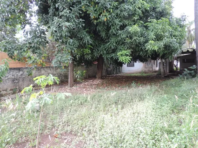 Terreno plano em zoneamento zer1 com frente de 10 m e fundo de 60 m + 10 x 10 m no fundo a