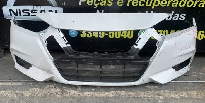 Pára-choque dianteiro Versa 2022