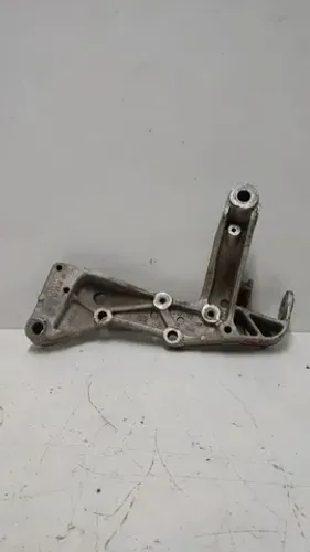 Suporte da bandeja l\esq Audi A3 2008\2013 1k0199295e