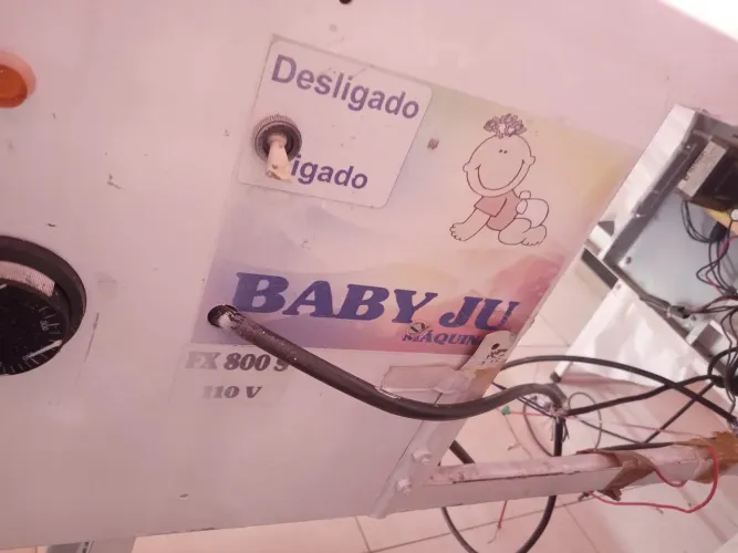 Máquina de Fabricar fraldas infantil Geriátrica e tapetes pet Baby Ju 800