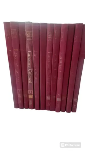 Antiga enciclopédia Larousse Cultural 12 V 1998