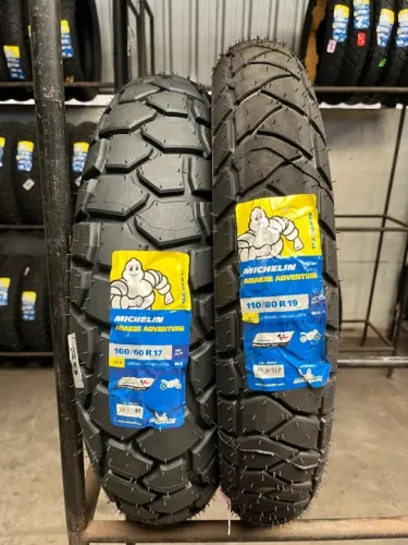 Par Pneu Michelin Anakee adventure 110/80-19 e 160/60-17 CB500x 2019-2025