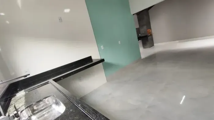 Casa Aldeia dos Sonhos com 3 Quartos, 1 Suíte, Moderna, Porcelanato em Anápolis - Go