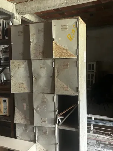 Armário de aço, roupeiro 1m largura 