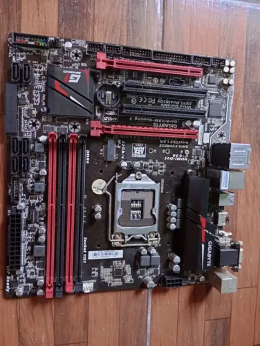 Placa-Mãe Gigabyte GA-B150M-Gaming 3