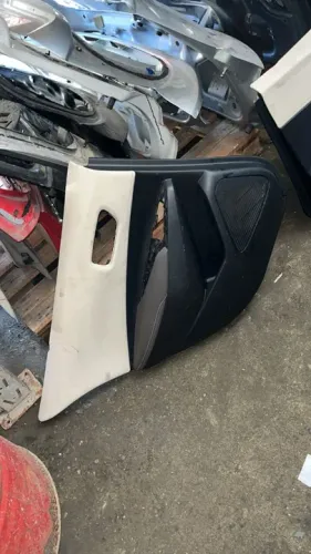 FORRO DE PORTA TOYOTA COROLLA 2024
